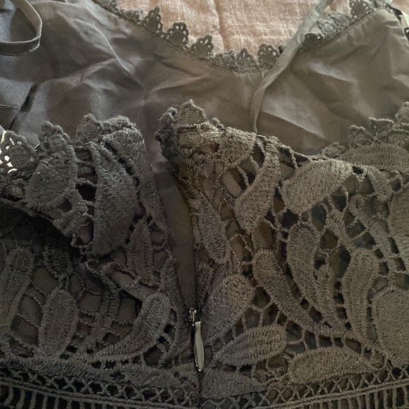 GUESS Spaghetti-Strap Lace A-Line Dress, Black, Size 0 - Picture 7 of 11